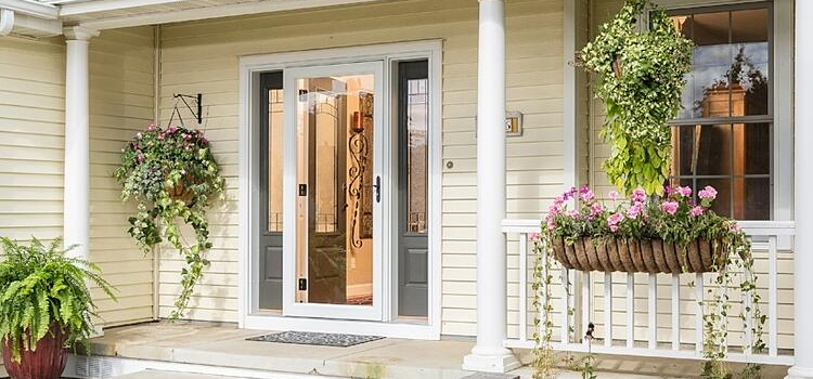 screen door installation in Windsor
