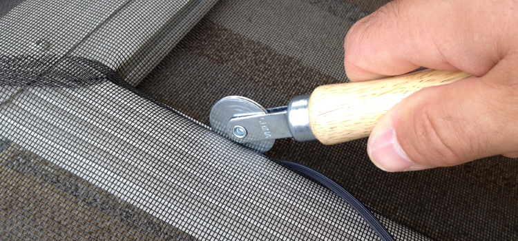 metal screen door repair in Windsor